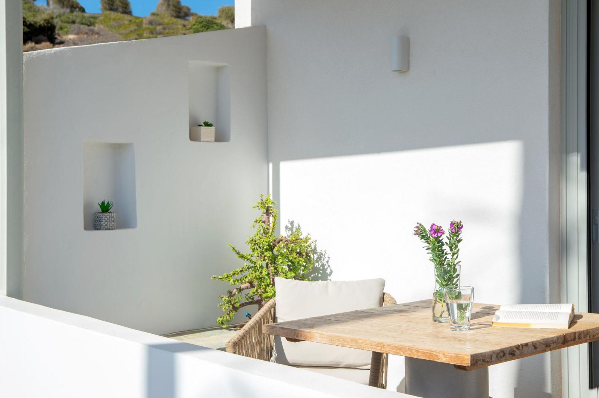 Niriis Sea View Studio Melite Batsi Batsíon Exterior foto